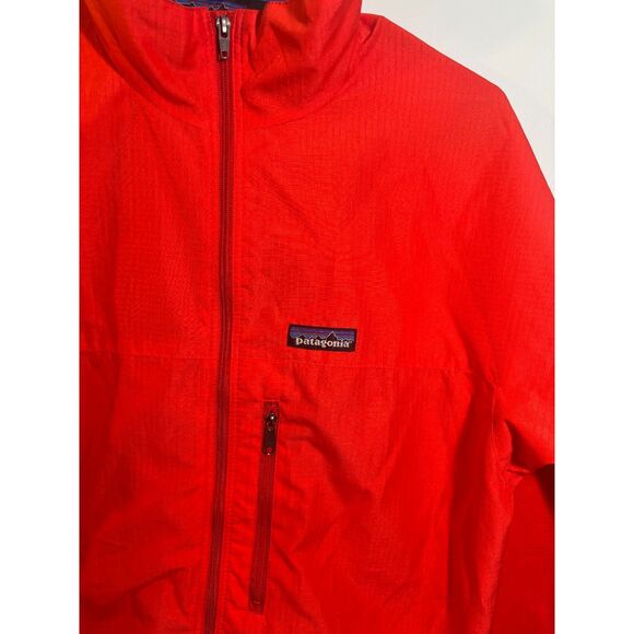 Patagonia Woman’s Medium Red Windbreaker Jacket – Lightweight Packable Active - Picture 2 of 5